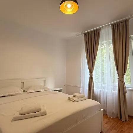 Apartment Langa Spitalul Bagdasar-parcare Inclusa *