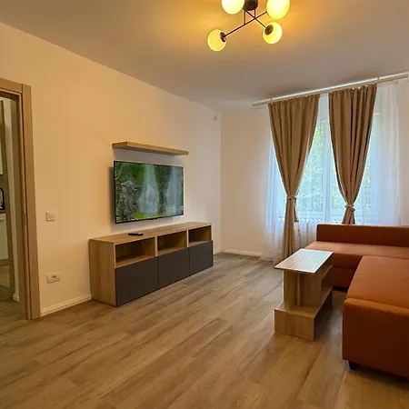 Langa Spitalul Bagdasar-parcare Inclusa Bukarest